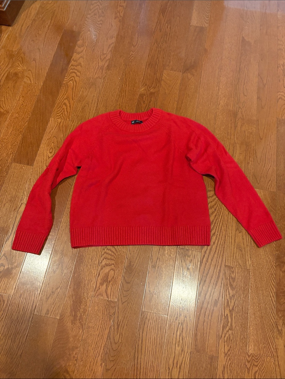 GAP Red Crewneck Sweater for Women